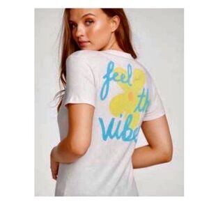 NWT Chaser Feel The Vibes Graphic Tee Shirt XS